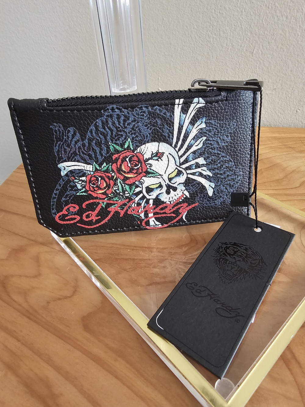 Ed Hardy Black Leather Skull & Rose Card Holder - Picture 2 of 4